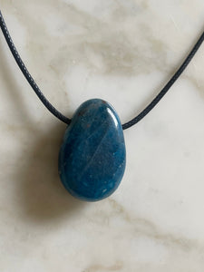 Blue apatite pendant outlet
