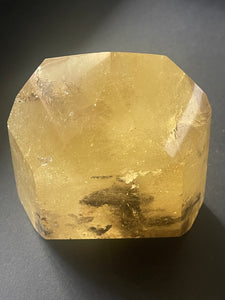 Citrine Point 1278g - Lemuria Store