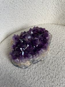 Amethyst Cluster 2.75kg - Lemuria Store