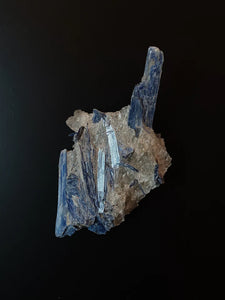 Kyanite small