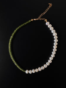 Peridot & Baroque Pearl Necklace - Lemuria Store